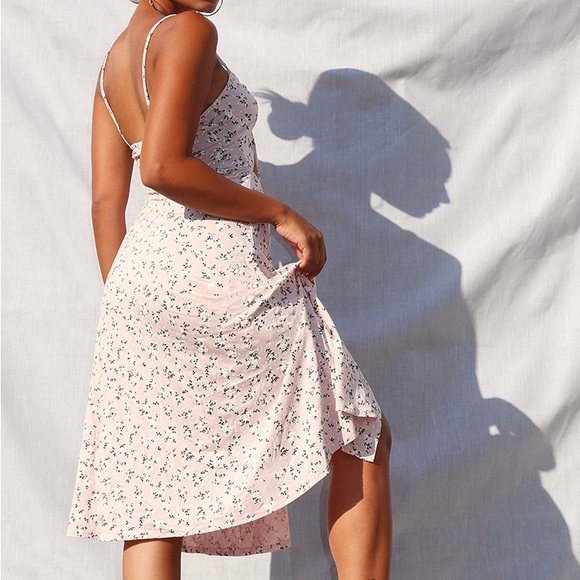 PrettyLittleThing Floral Tie Front Midi Dress (petite) - Picture 2 of 5